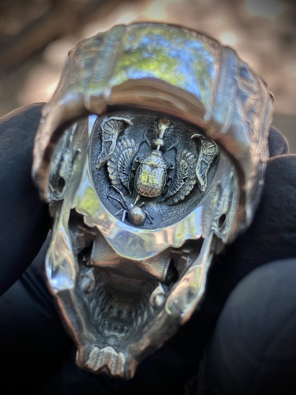 Anillo de calavera egipcia FT/GT Collab Plata