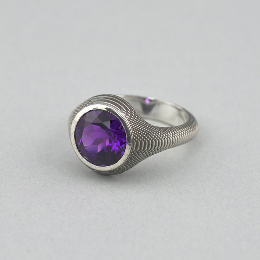 Serpentine Gem Signet Ring In Stock