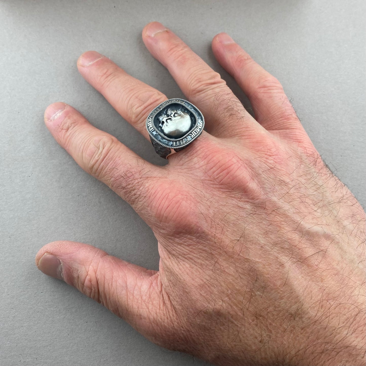 Anillo Estoico Amor Fati