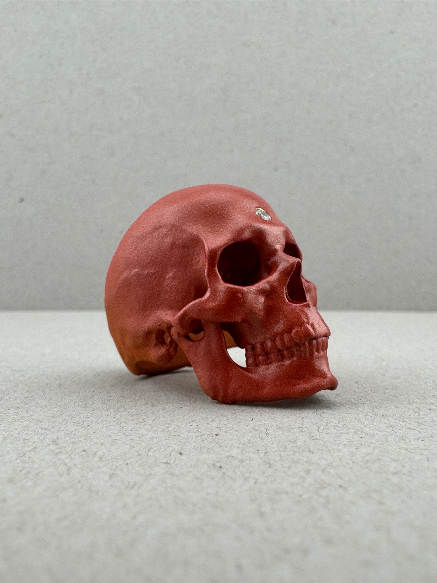 Sz8 Red Orange Ceramic on Brass w/cz SIAFullJaw Ring