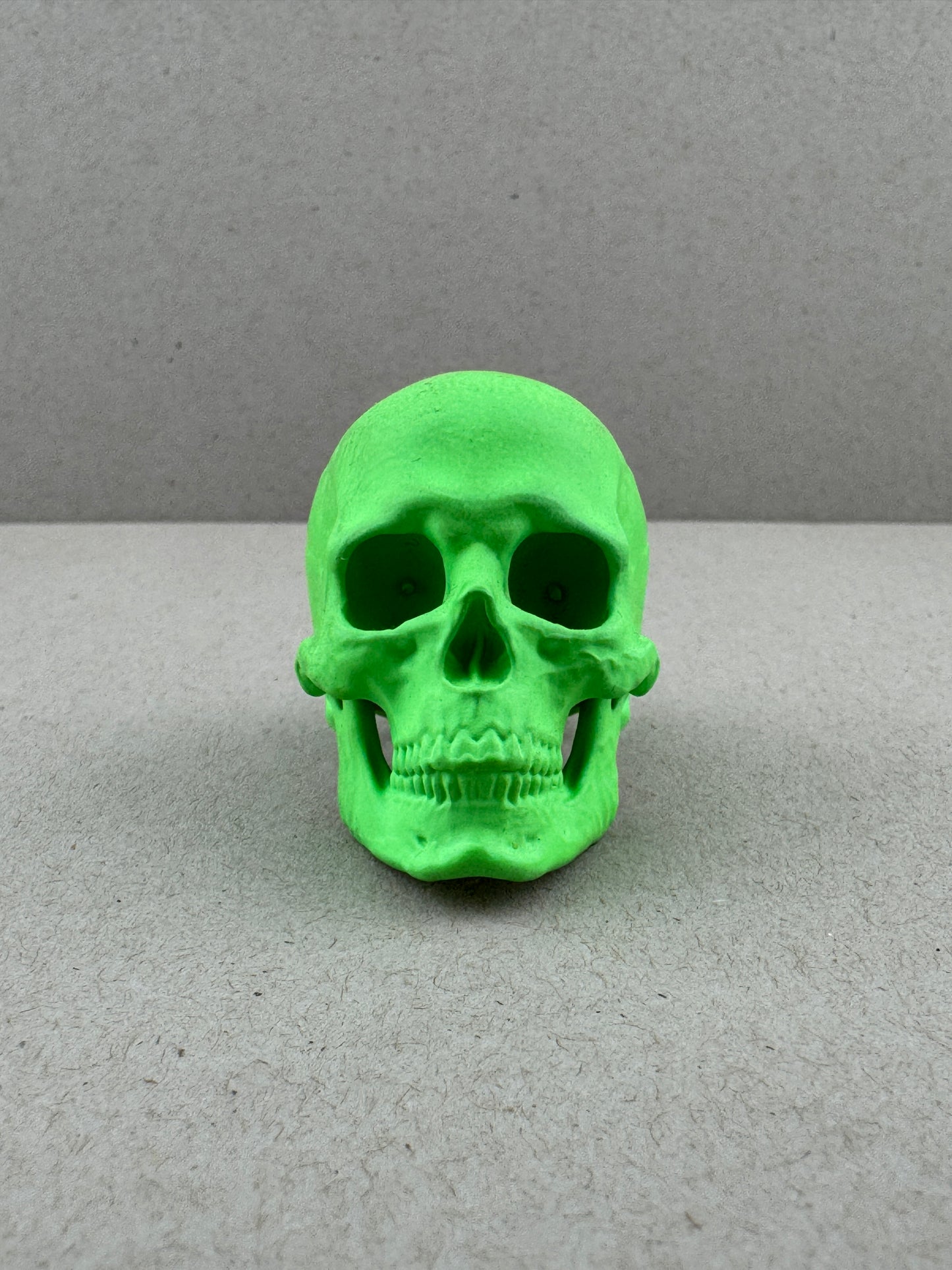 Sz12 Parakeet Green Ceramic on Brass SIA FullJaw Ring