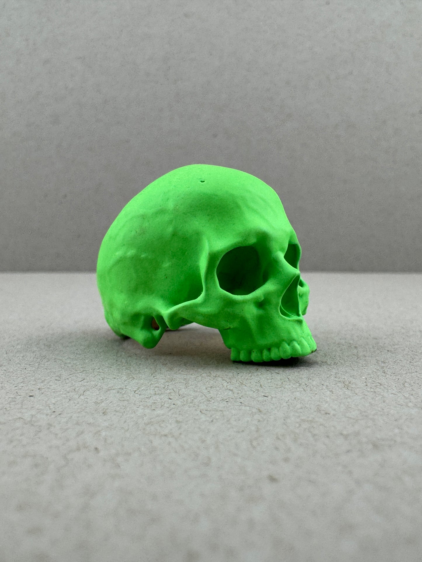 Sz8.5 Parakeet Green Ceramic on Brass SIA HalfJaw Ring