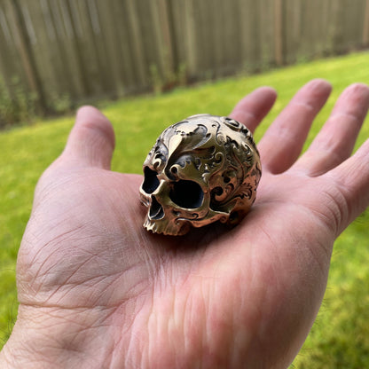 Escultura TechSkull.1 de Latón Pequeña