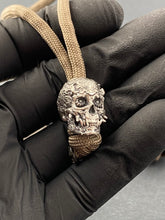 Load image into Gallery viewer, Lanyard Bead Oni Skull