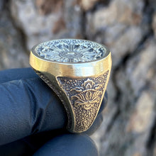 Load image into Gallery viewer, Bronze Ornamental Signet